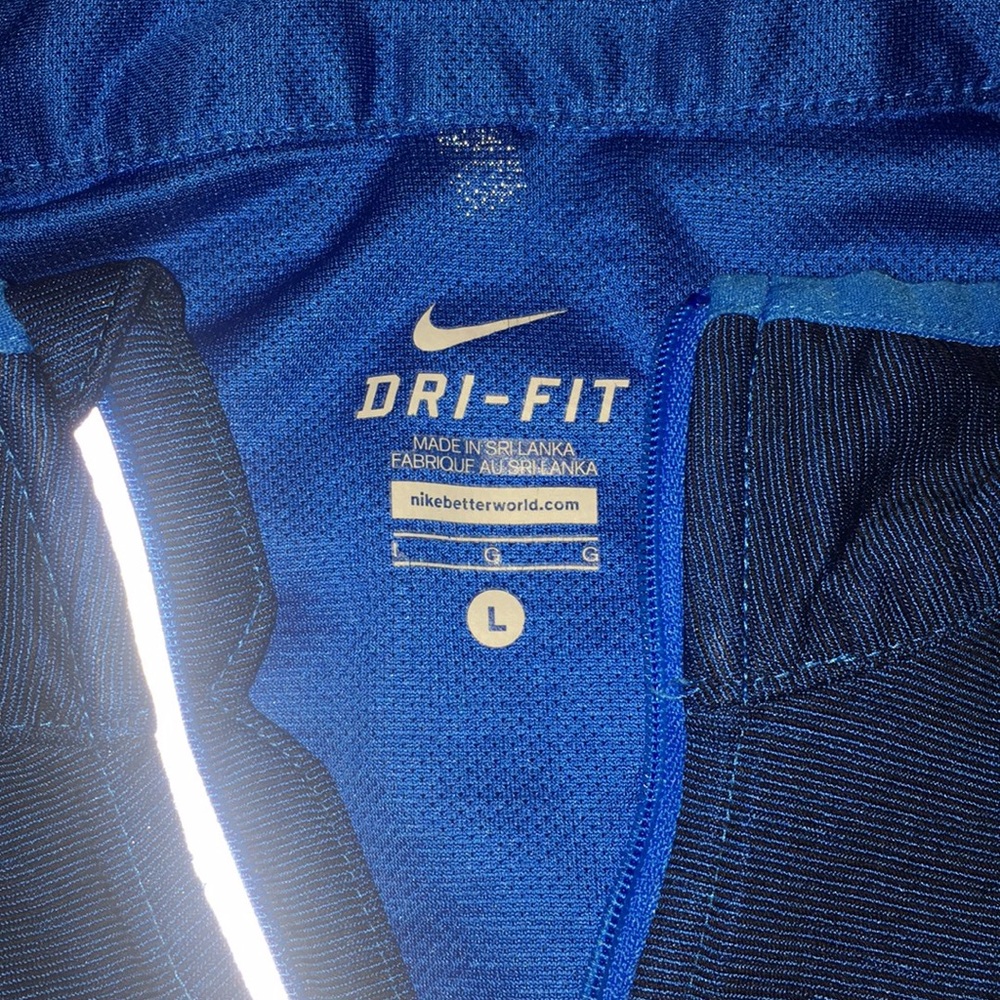 Nike 1/4 Zip Pullover - image 2